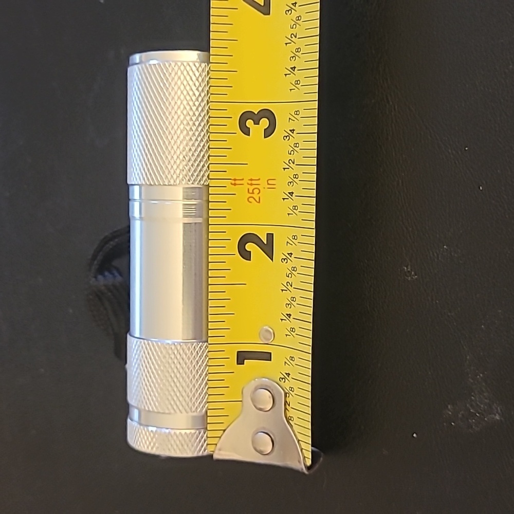 COB LED Mini Flashlight - Picture 5 of 6